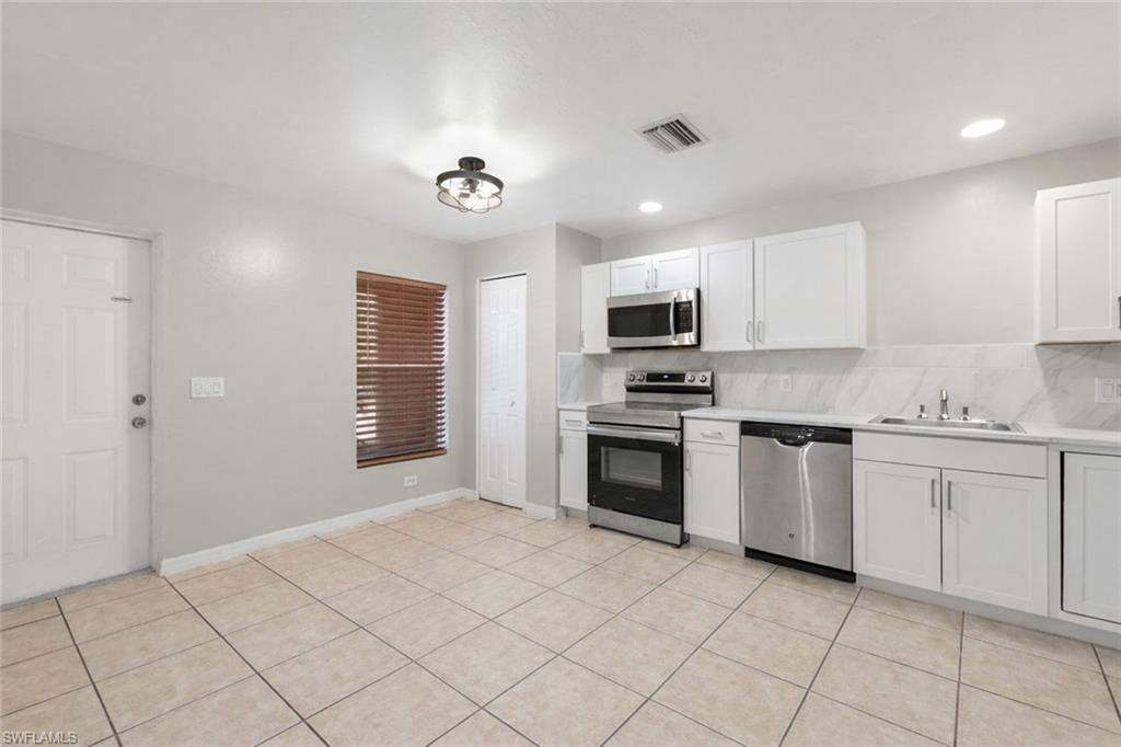 2405/2407 George Ave S Property Photo 2