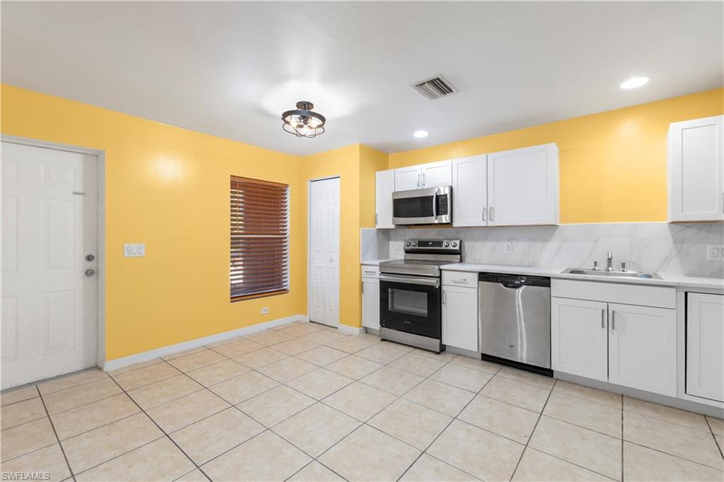 2405/2407 George Ave S Property Photo 3