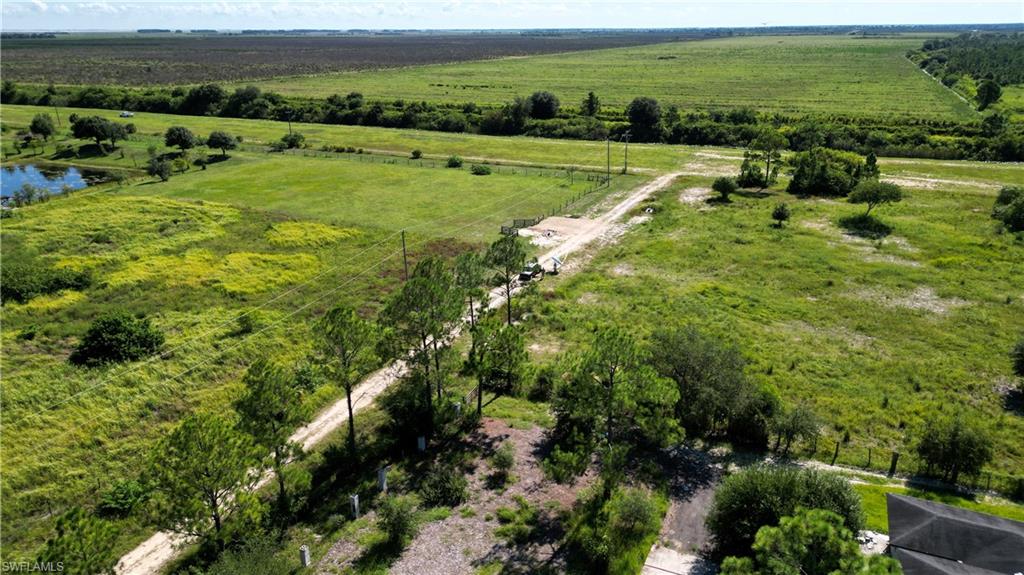 4th Ter Property Photo 3