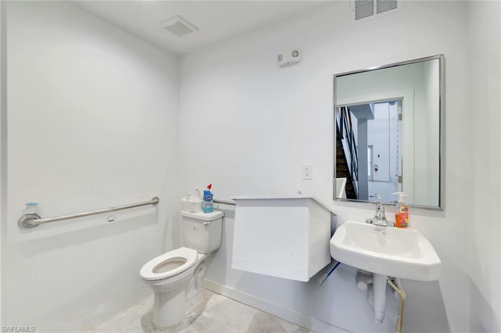 4317 Sw 9th Ave Property Photo 6
