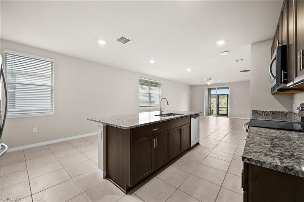 44259 Saddlewood Ct Property Photo 9