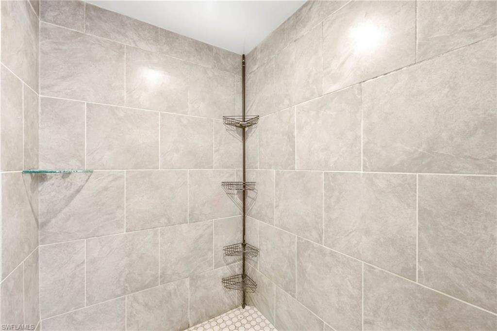 4705 Dora Ave S Property Photo 18