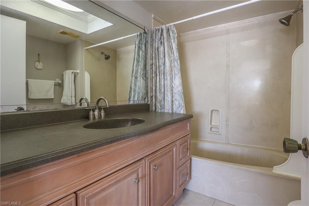 8350 Estero Blvd 223 Property Photo 12