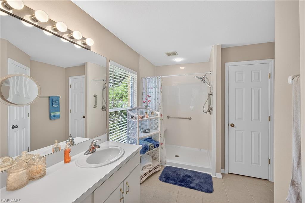 12835 Oakpointe Cir Property Photo 18