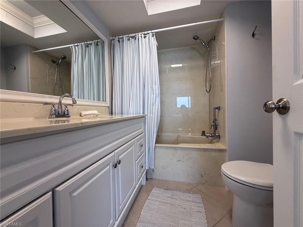 8350 Estero Blvd 423 Property Photo 15