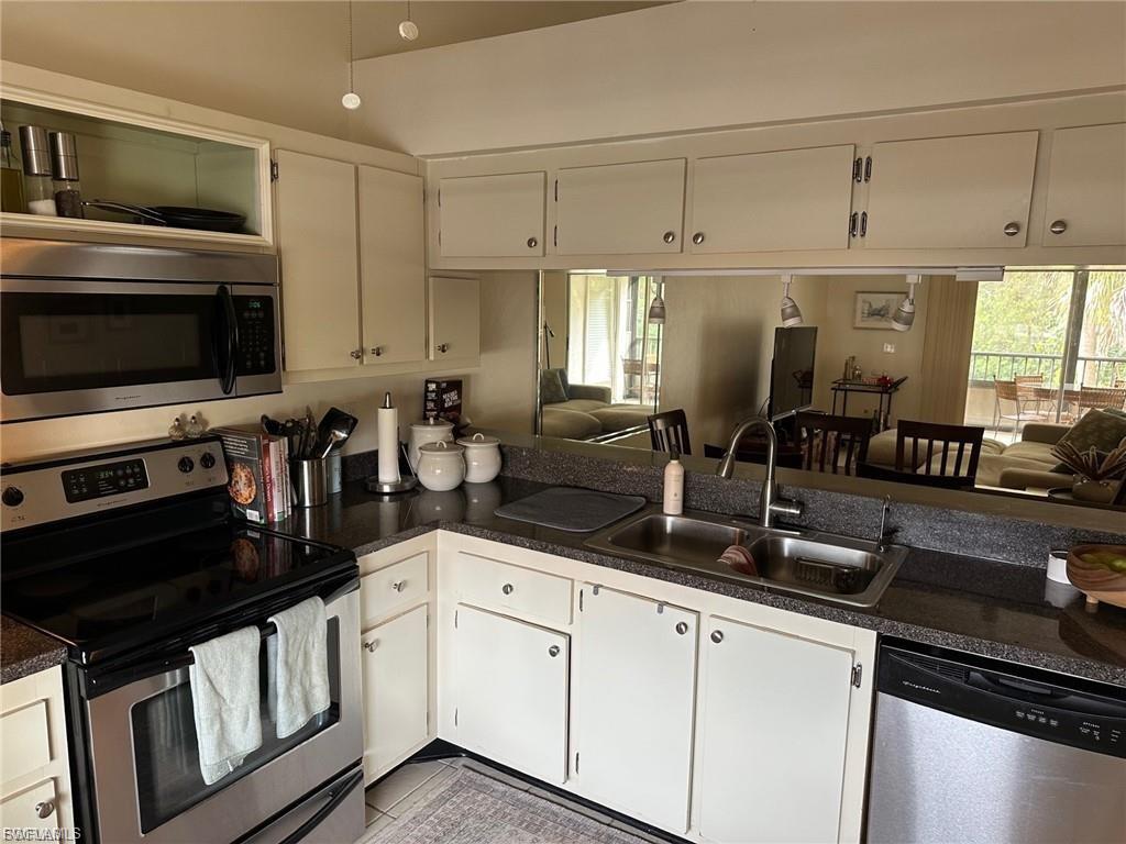 13150 White Marsh Ln 203 Property Photo 2