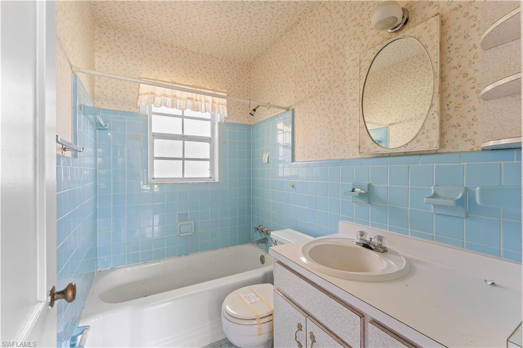 260 Fraser Ave Property Photo 8