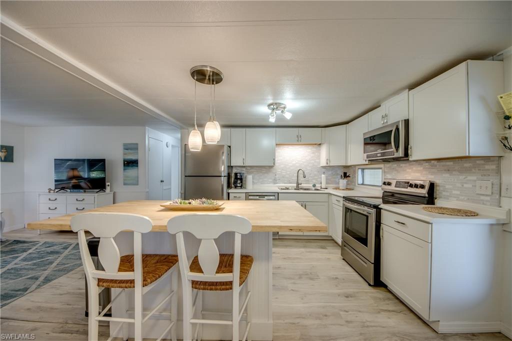 5510 Back Bay Bend Property Photo 4