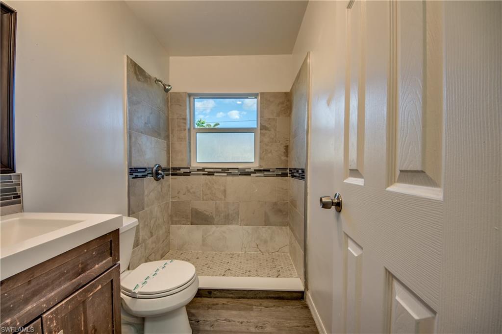 1112 Se 39th Ter Property Photo 24