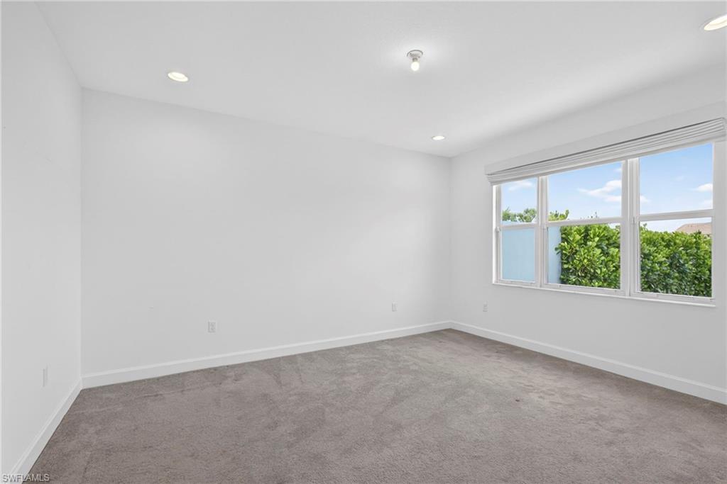 1349 Harvester Xing Property Photo 22