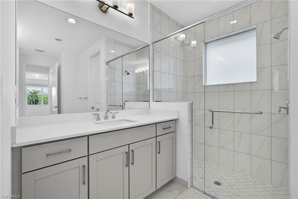 1349 Harvester Xing Property Photo 26