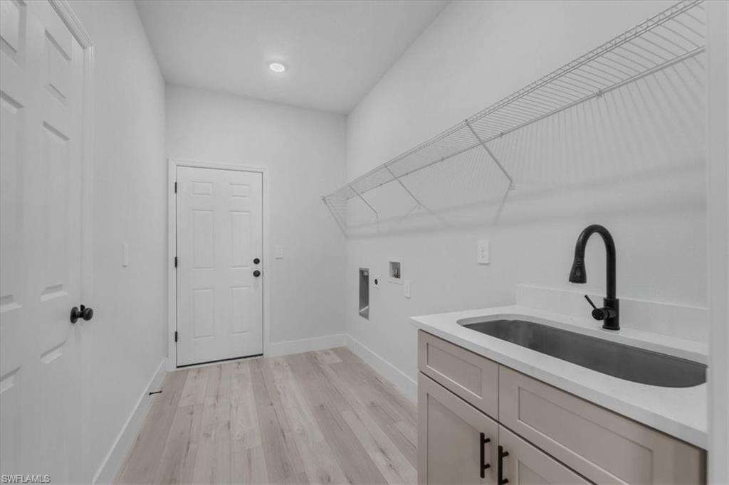 2801 Monza Dr Property Photo 33