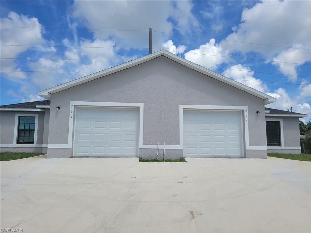 217/219 Cape Coral PKWY W Property Photo 1