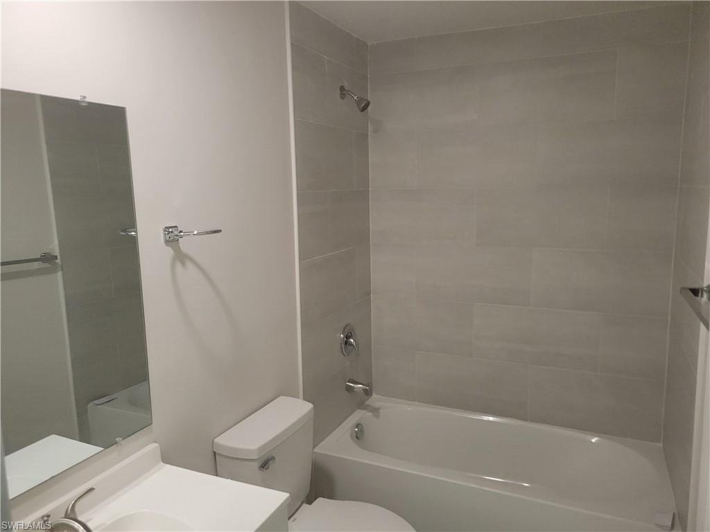 217/219 Cape Coral Pkwy W Property Photo 3