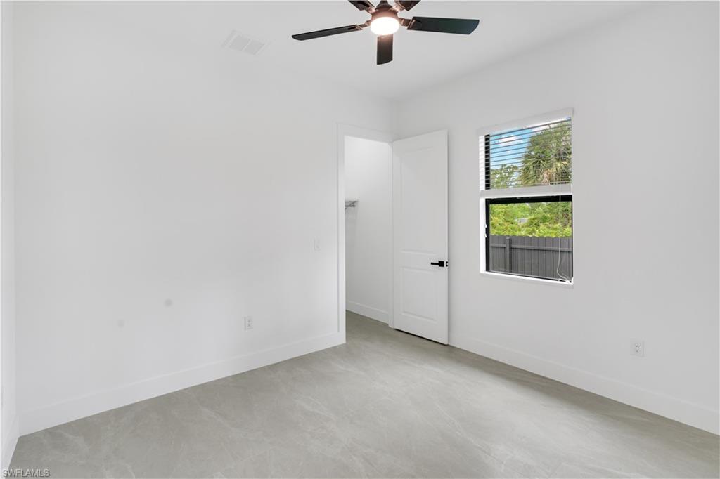 1047 Merry St E Property Photo 27