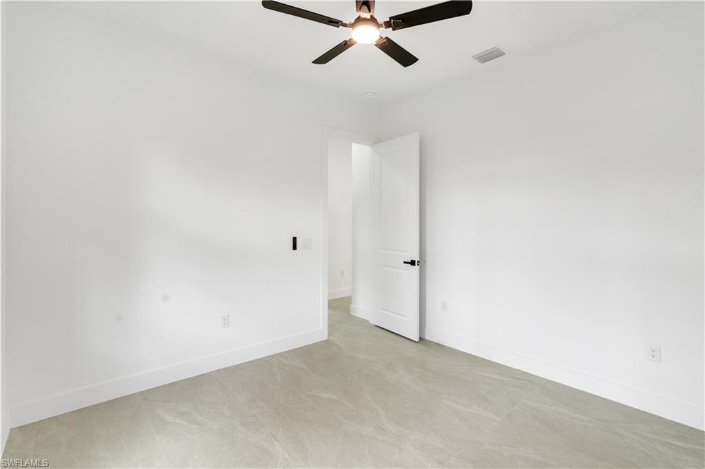 1047 Merry St E Property Photo 28