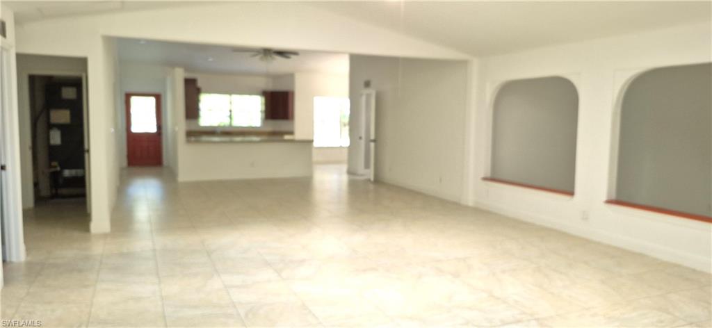 315 Cleveland Ave Property Photo 5