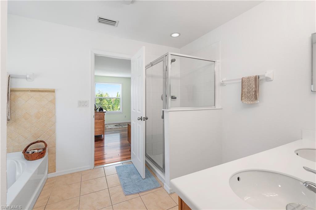 9060 Gladiolus Preserve Cir Property Photo 25