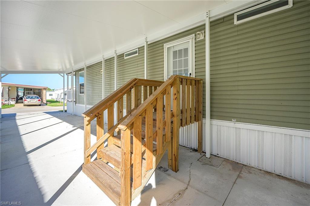 93 Poinsettia Dr Property Photo 23