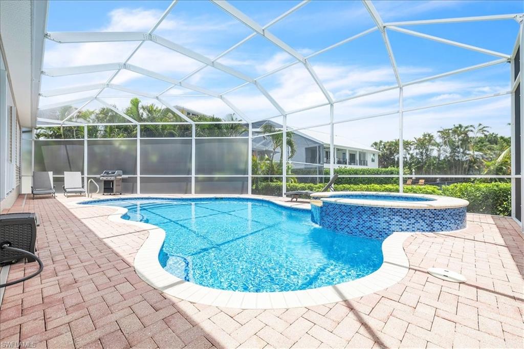 6050 Tidewater Island Cir Property Photo 4