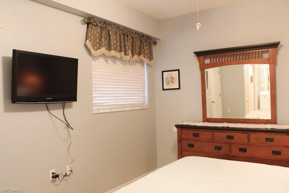16625 Lake Circle Dr 523 Property Photo 16