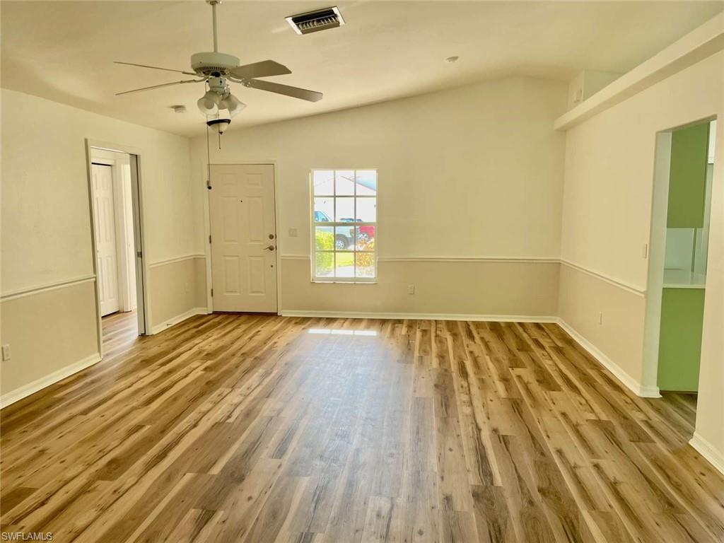 7588 Cameron Cir Property Photo 4