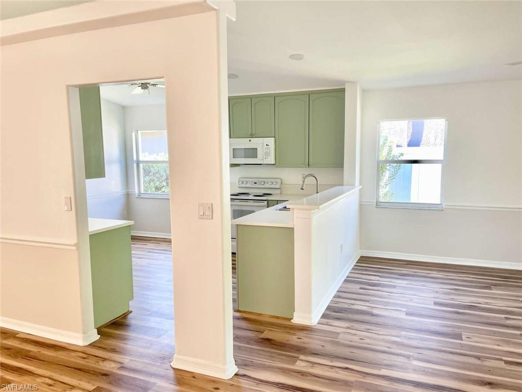 7588 Cameron Cir Property Photo 5