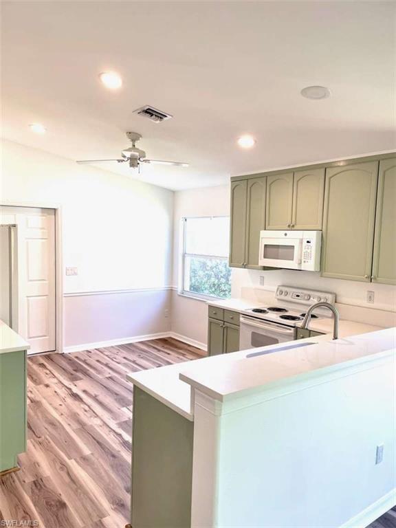 7588 Cameron Cir Property Photo 11