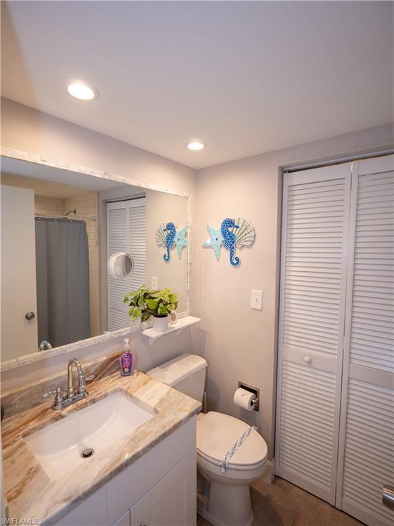 1727 Park Meadows Dr 2 Property Photo 25