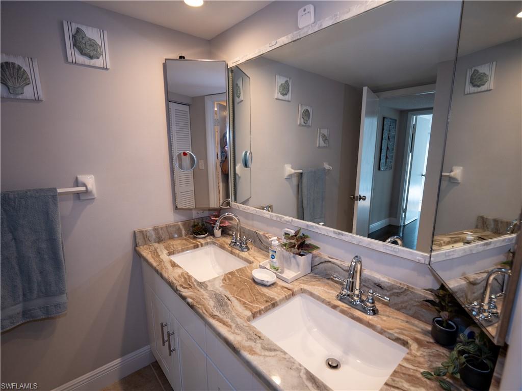 1727 Park Meadows Dr 2 Property Photo 37