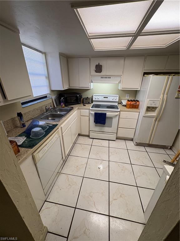 7582-7586 Carrier Rd Property Photo 29