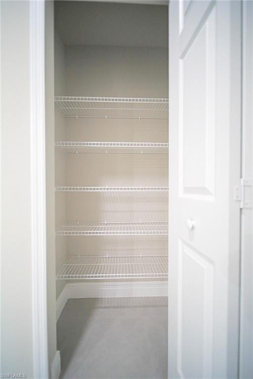 1011 Kent St E Property Photo 17