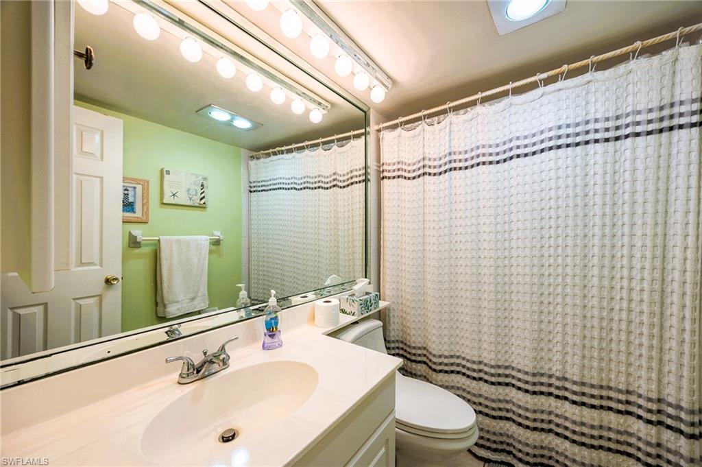 6777 Winkler Rd 150 Property Photo 18