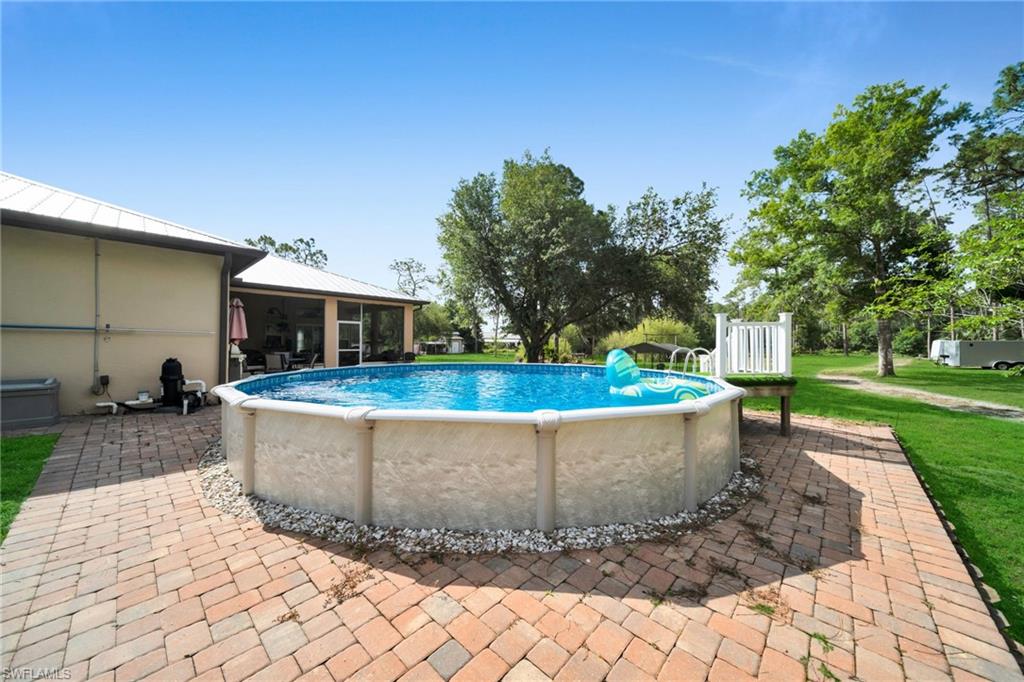 3241 Tropicaire Blvd Property Photo 29