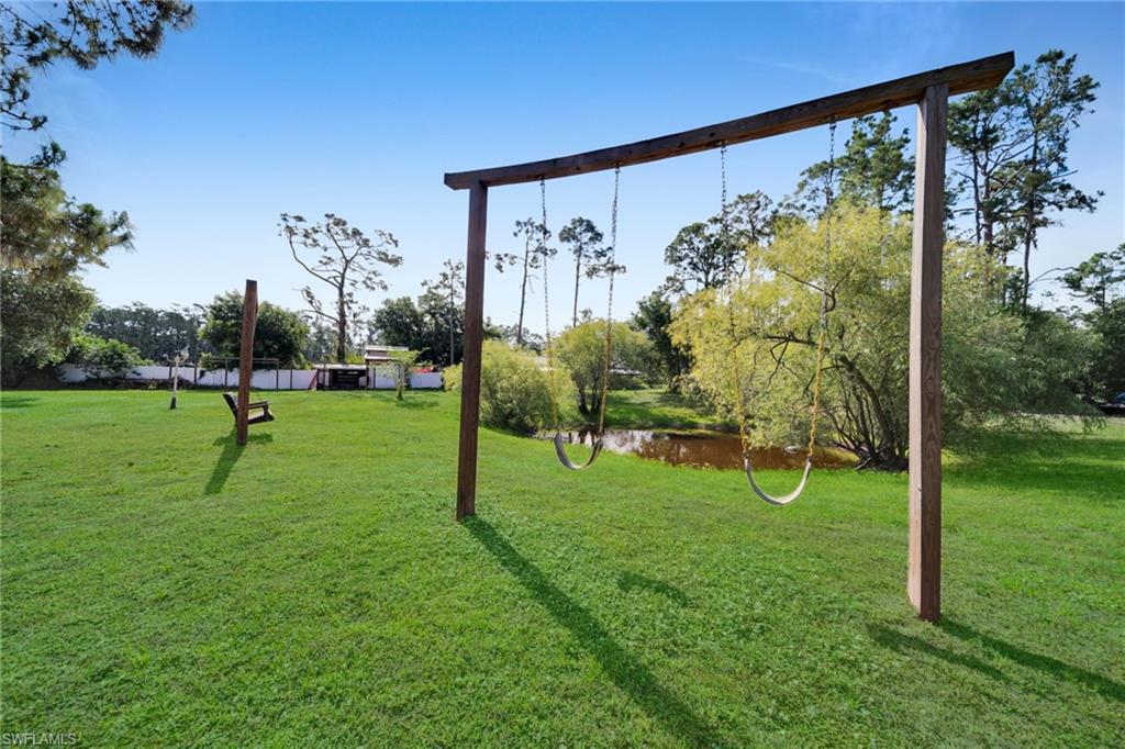 3241 Tropicaire Blvd Property Photo 45