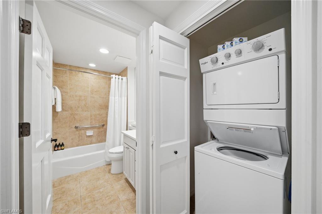 221 9th St S 206 Property Photo 22