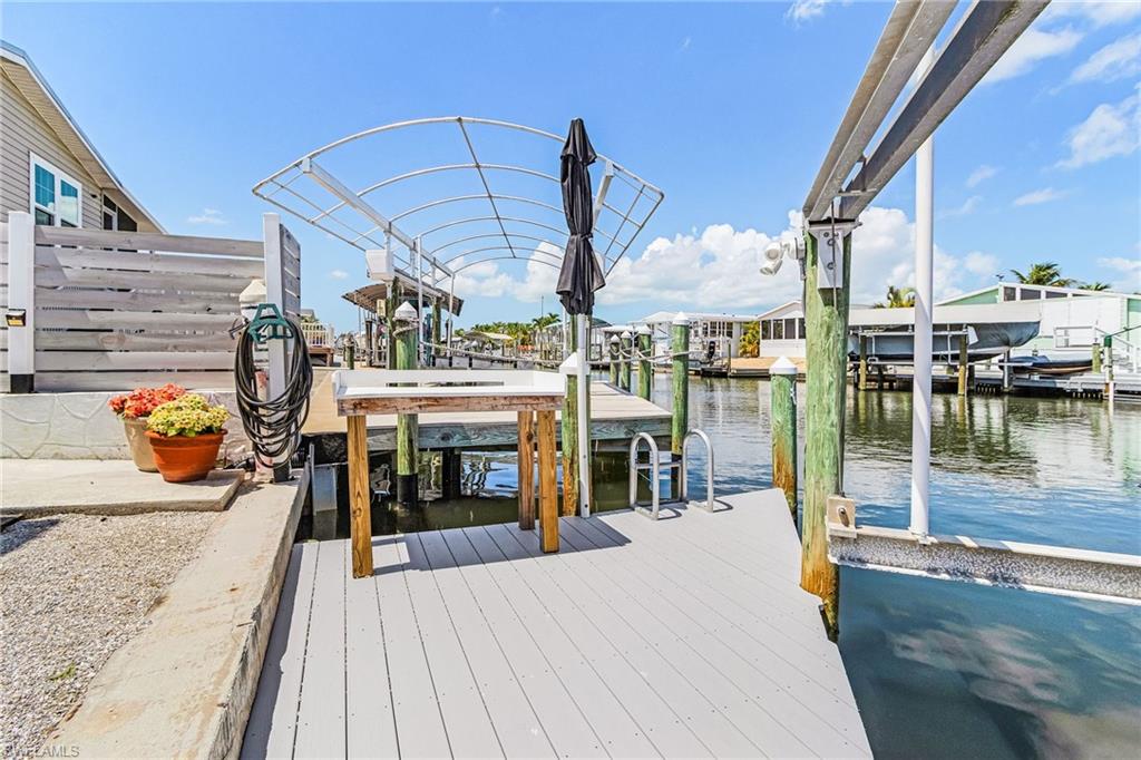 3019 Bowsprit Ln Property Photo 23