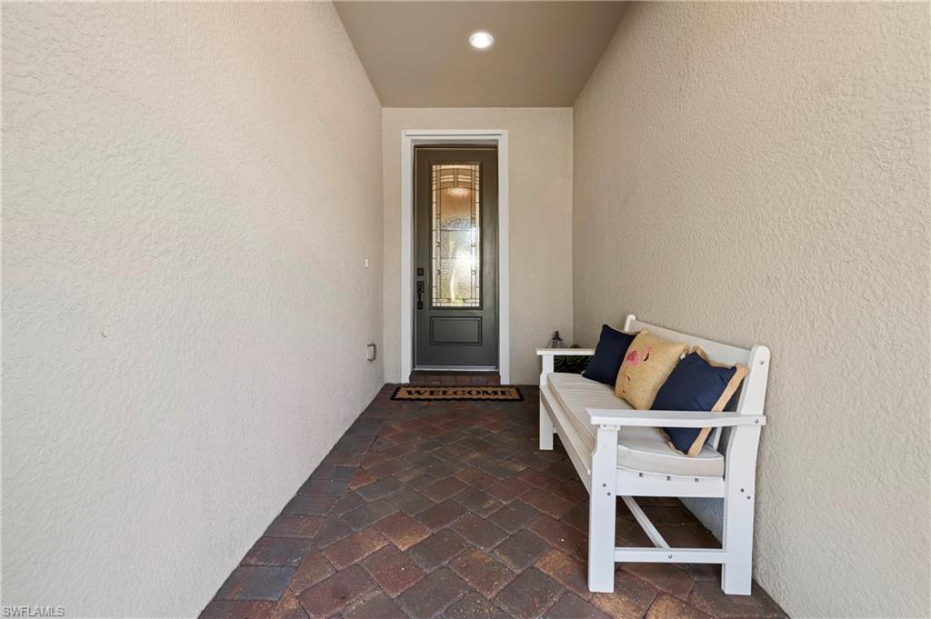 12855 Epping Way Property Photo 5