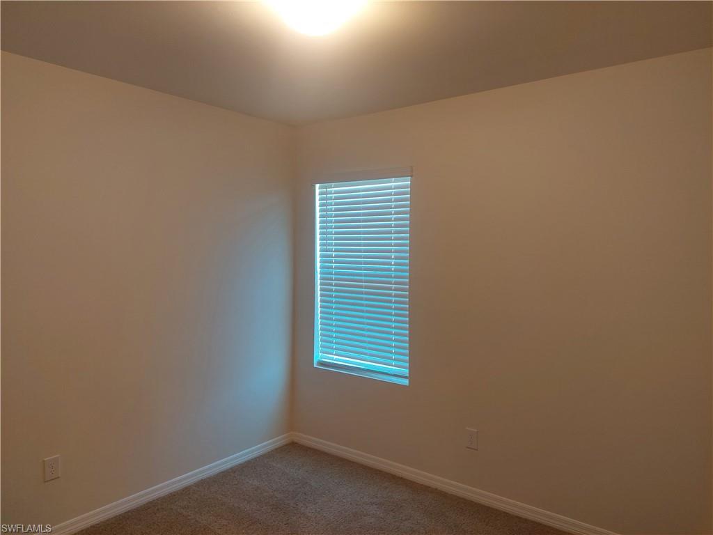 326 Sw 24th Pl Property Photo 18