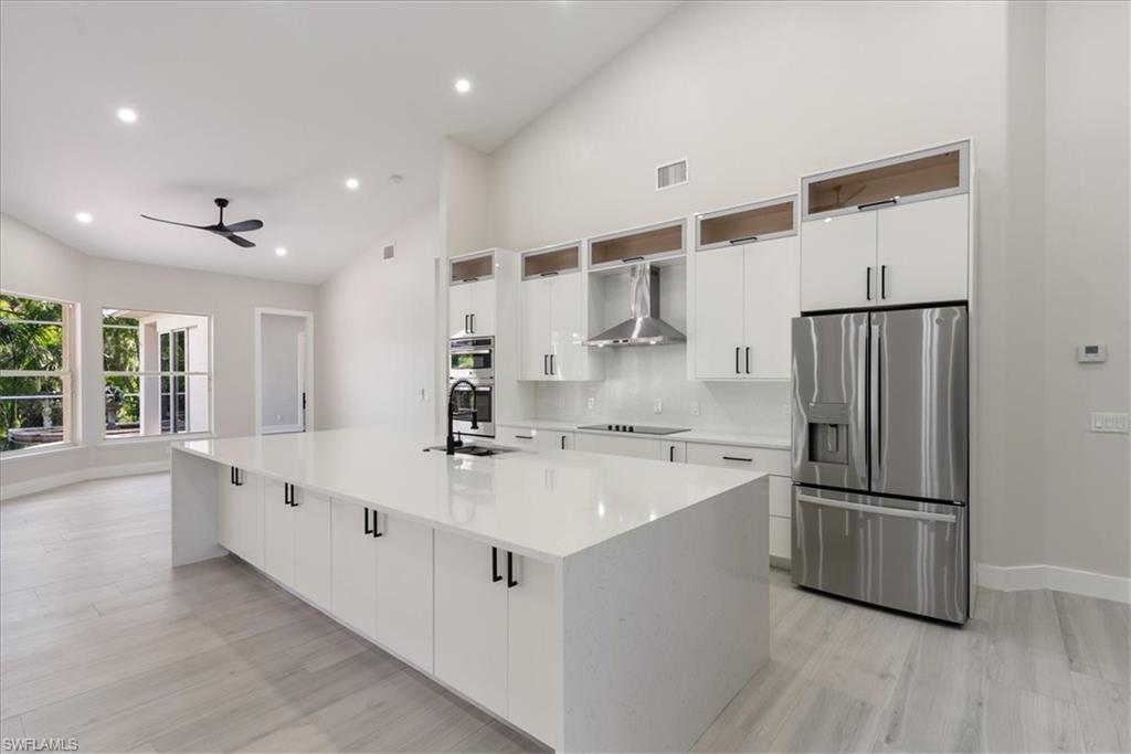 12800 Treeline Ct Property Photo 8