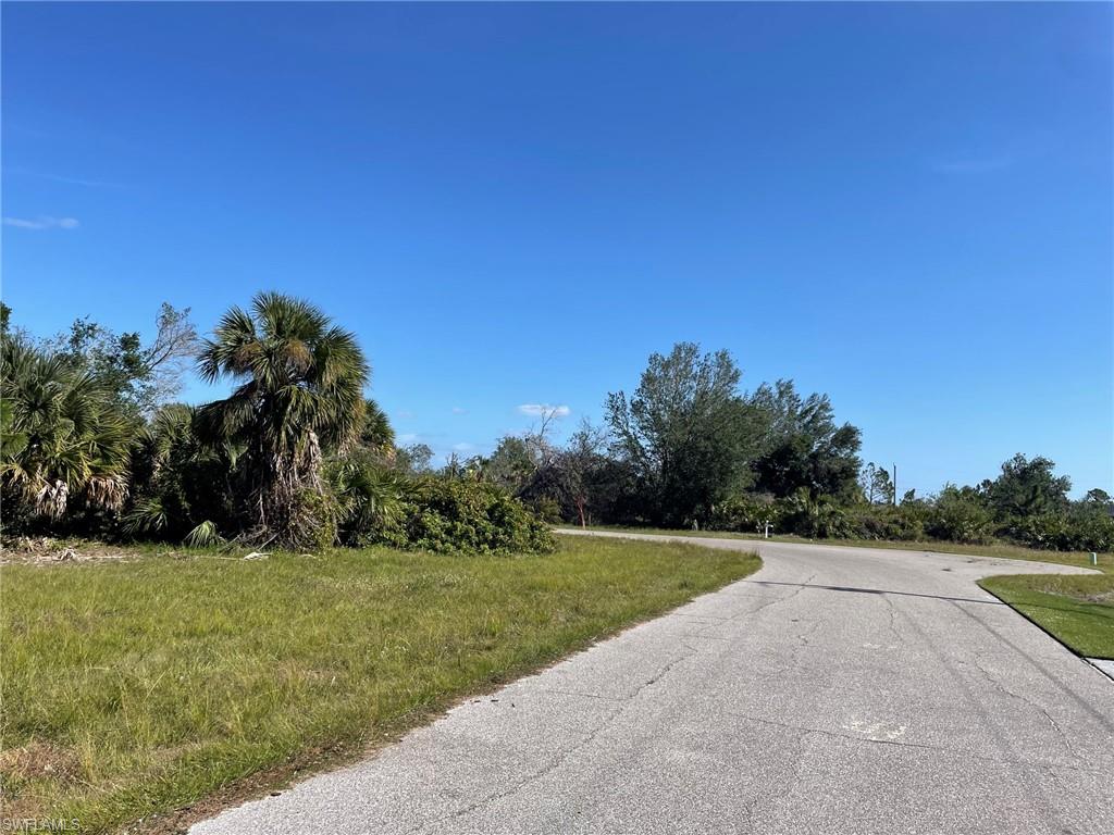 149 White Pine Dr Property Photo 3