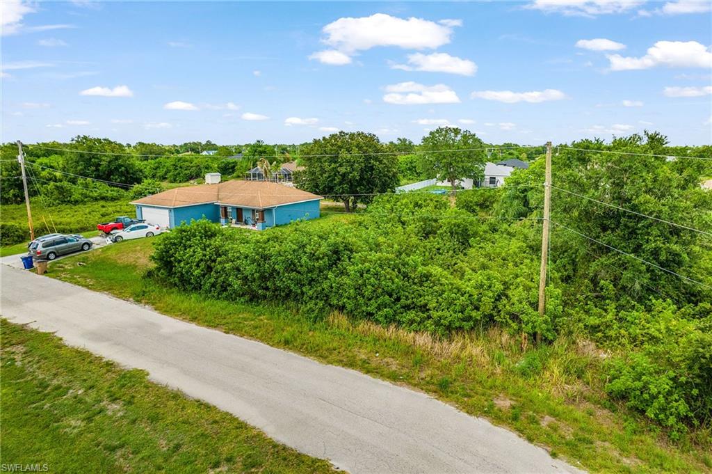 559 Theodore Vail St E Property Photo 5