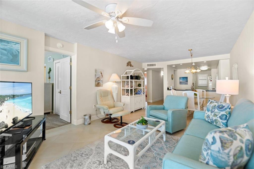 6400 Estero Blvd 301 Property Photo 4