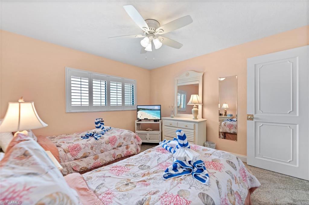 6400 Estero Blvd 301 Property Photo 16