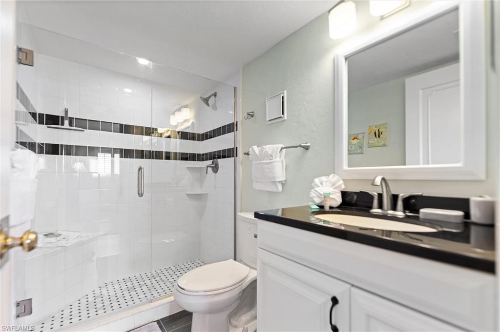 6400 Estero Blvd 301 Property Photo 17