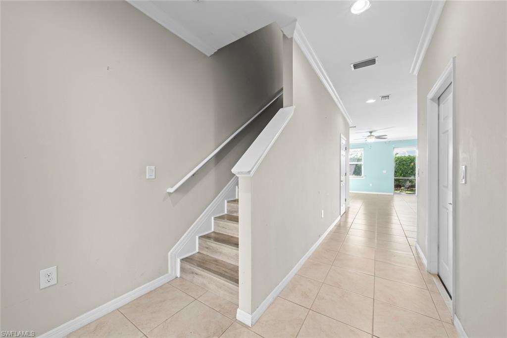 10864 Alvara Way Property Photo 3