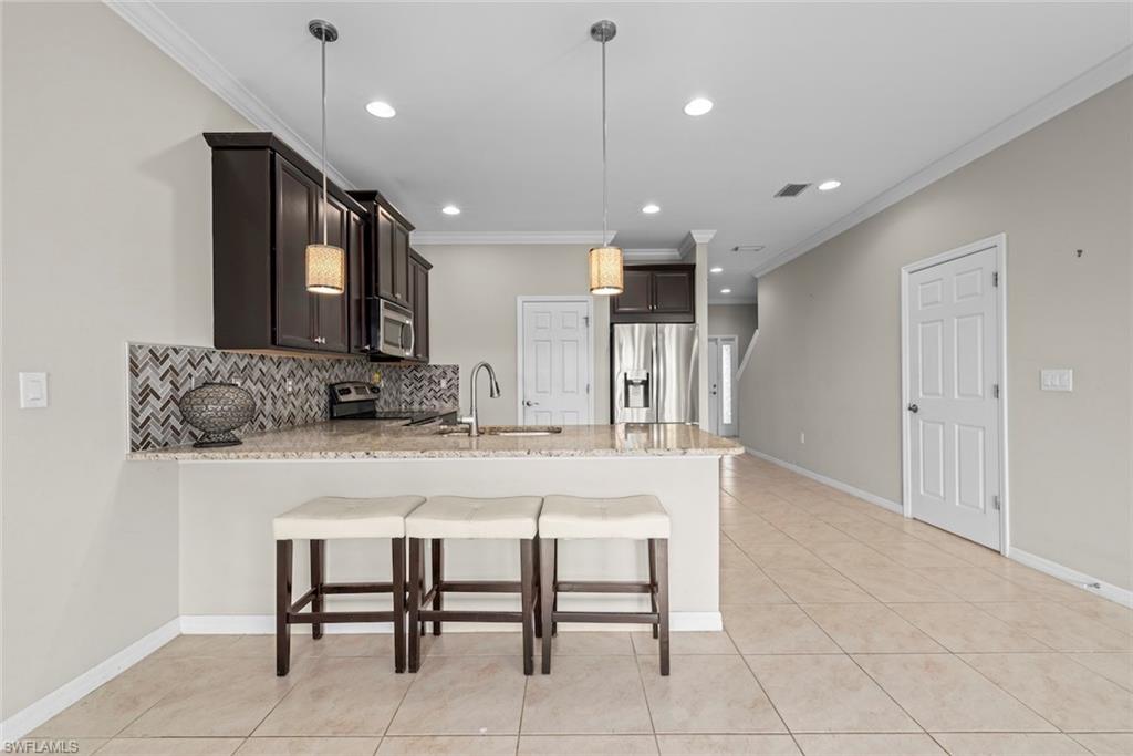 10864 Alvara Way Property Photo 11