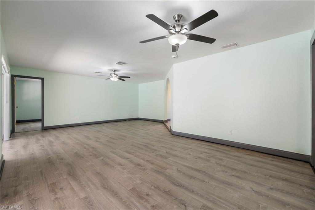 22031 Edwards Dr Property Photo 10