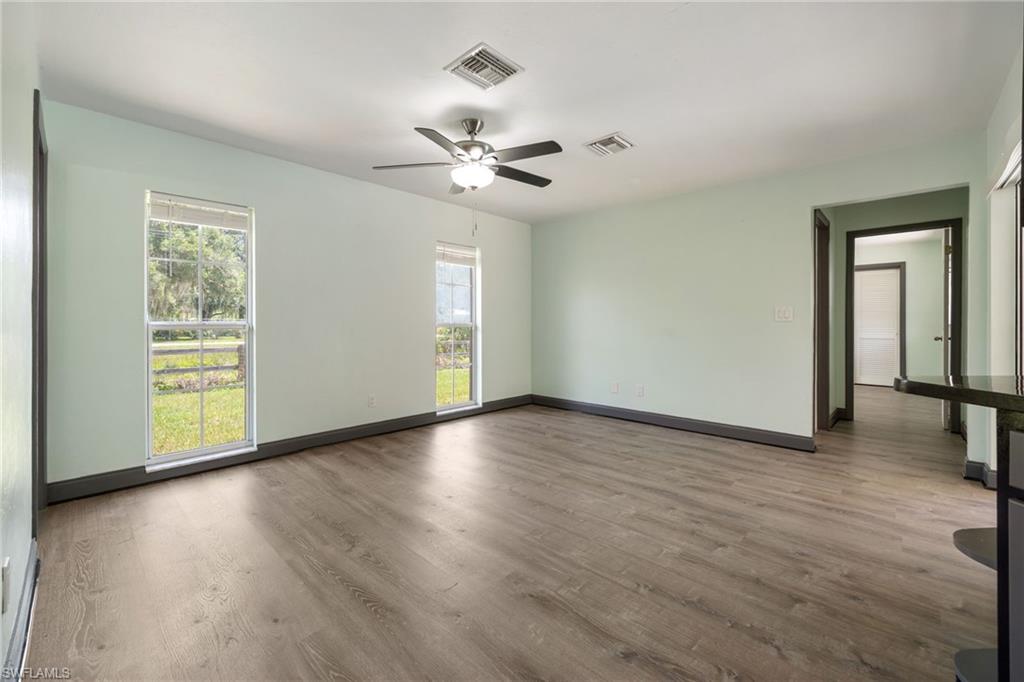 22031 Edwards Dr Property Photo 17