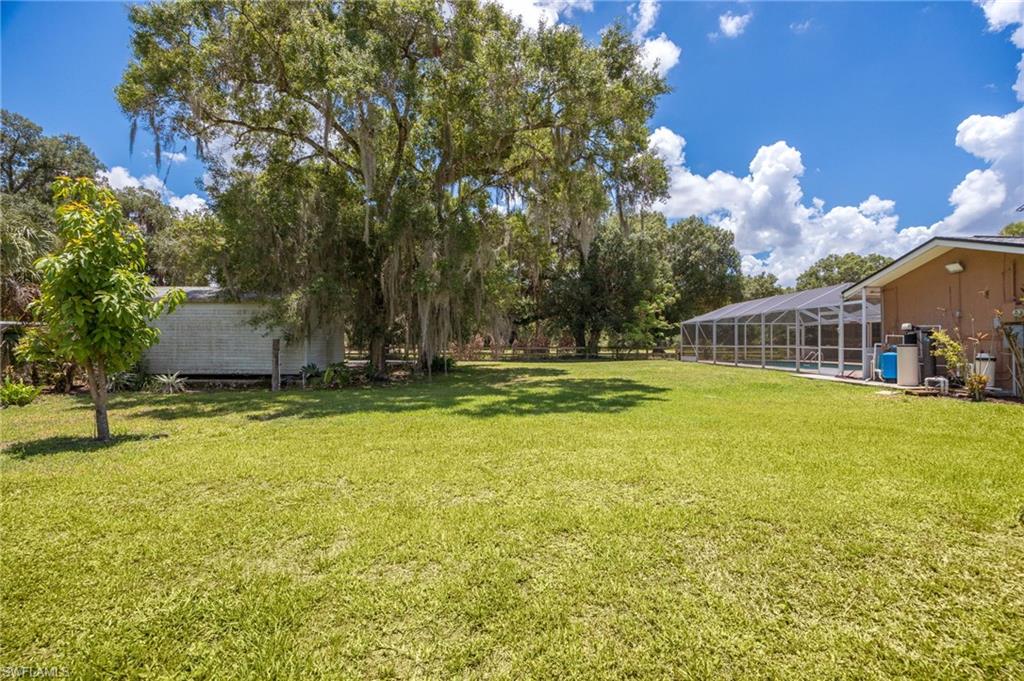 22031 Edwards Dr Property Photo 39